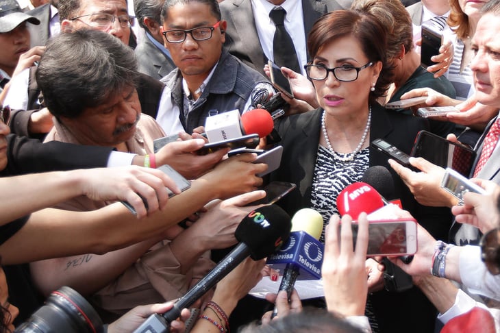 Rosario Robles no está acusada por daño millonario: abogado