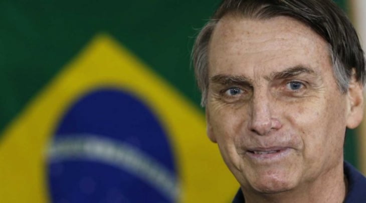 Bolsonaro dice que es la 'prueba viva' de la eficacia de la cloroquina