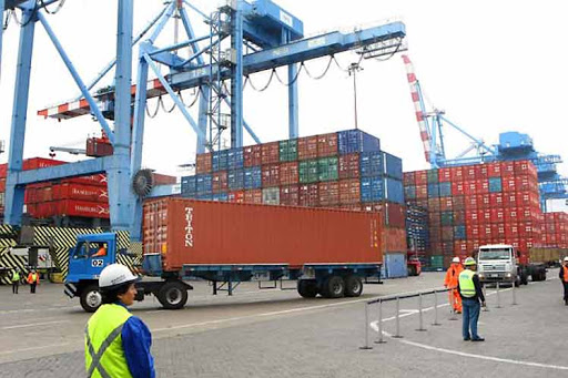 Las exportaciones salvadoreñas caen 25.9 %