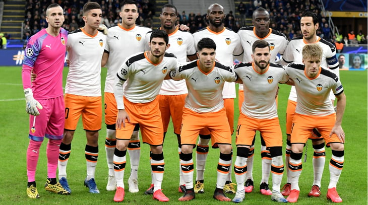 Pequeños accionistas del Valencia proponen recompra del club con 336 millones