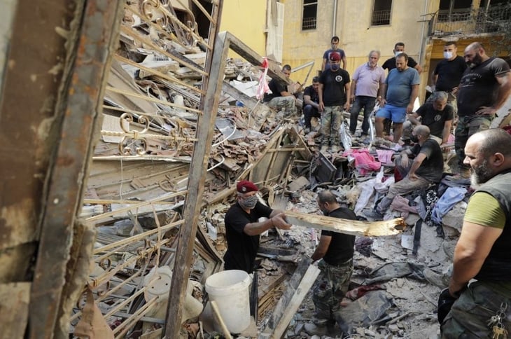 Víctimas de la explosión de Beirut buscan justicia fuera del Líbano