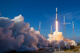 SpaceX manda al espacio otros 58 satélites para su red de internet
