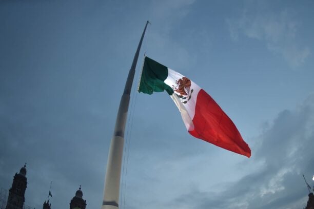 Rinde homenaje a mexicanos fallecidos por Covid-19: China 