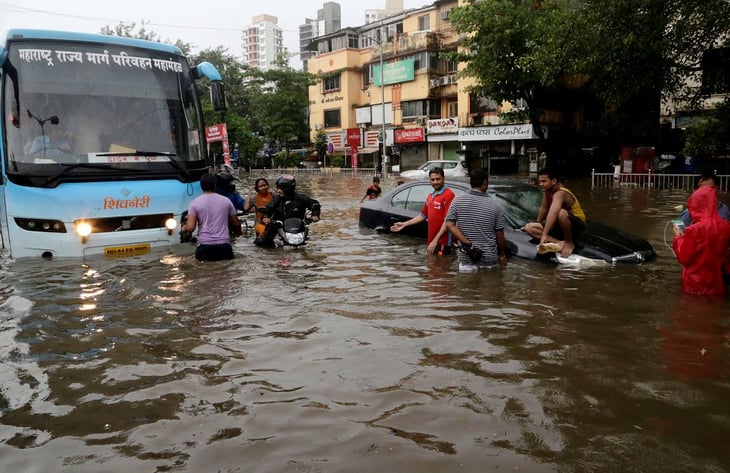 Las inundaciones en Bangladesh han causado 226 muertos