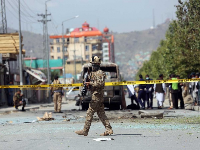Una bomba lapa mata a activista y funcionario de alto rango en Afganistán