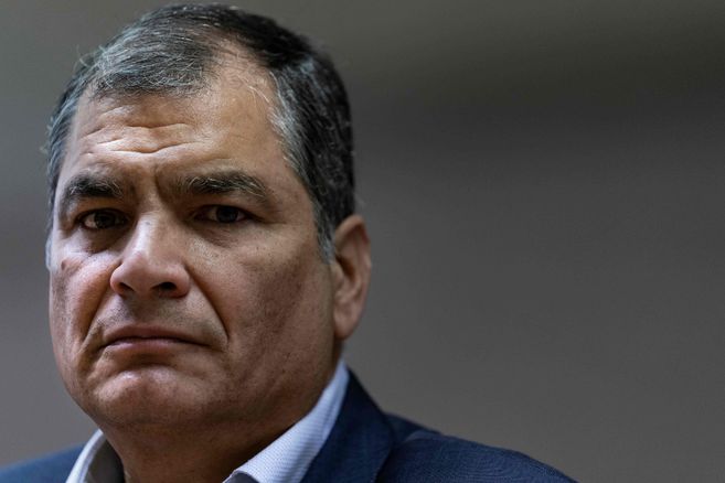Designan a Rafael Correa como candidato a vicepresidente de Ecuador