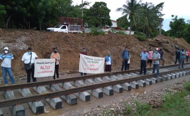  En Oaxaca, pueblos indígenas protestan contra Tren Transístmico