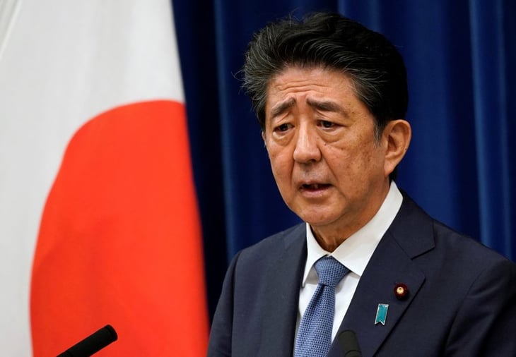 Shinzo Abe renuncia como primer ministro de Japón