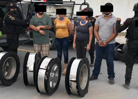 Detuvieron a cuatro personas con 76 kilos de cristal en Nuevo León