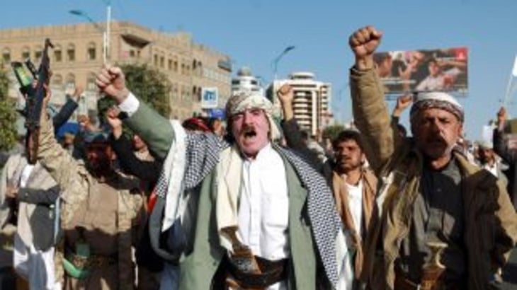 Hutíes amenazan a ONU con cerrar aeropuerto de Saná por falta de combustible