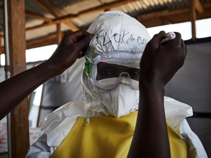 Más de 100 casos y casi 50 muertos por ébola en el noroeste de RD del Congo