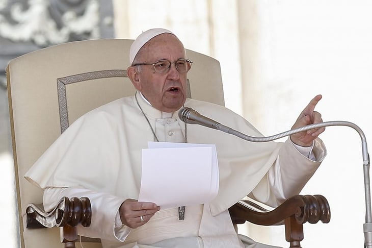 El Papa dice que es inaceptable morirse en el mar sin recibir ayuda