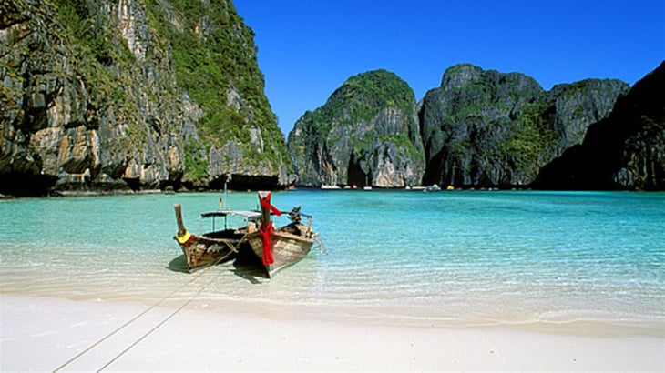 Tailandia anuncia un plan para permitir la entrada de turistas en octubre