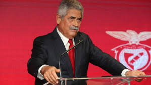 Presidente de Benfica retira cargos públicos de lista de apoyos tras polémica