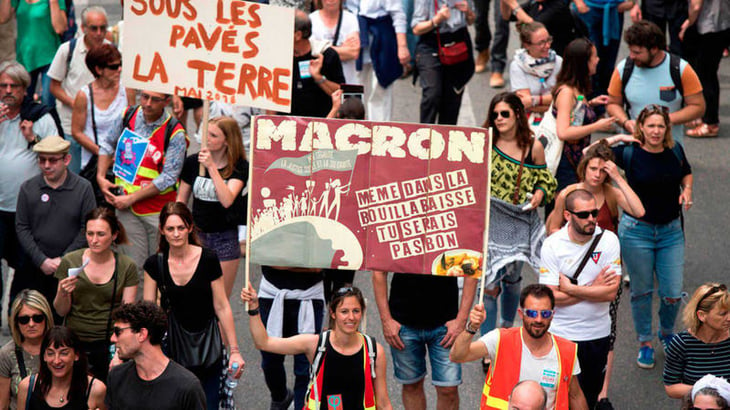Sindicatos franceses protestan contra la política liberal de Macron
