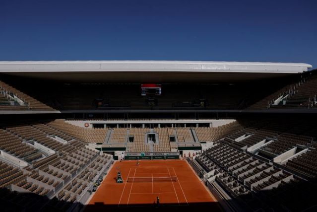 El Gobierno francés limita a 1,000 personas el aforo máximo en Roland Garros