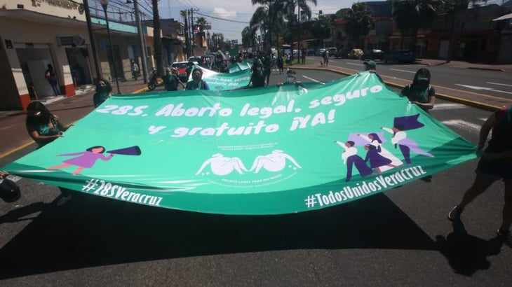Feministas exigen aborto legal en Veracruz