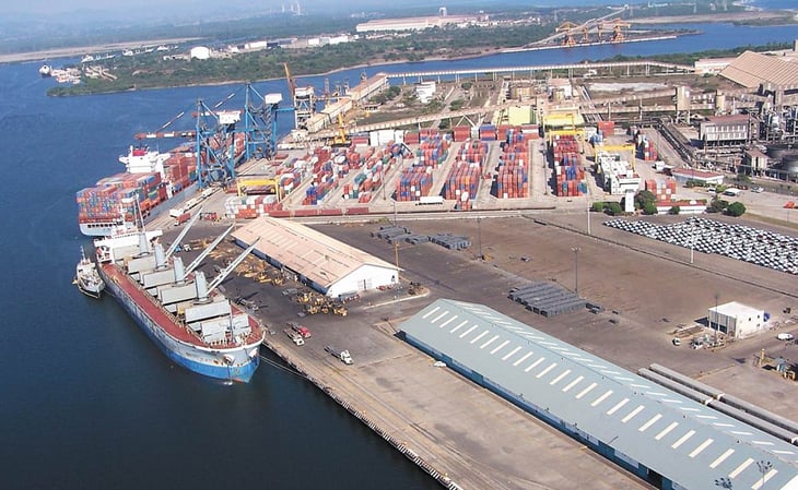 Entregan control de puertos a Semar