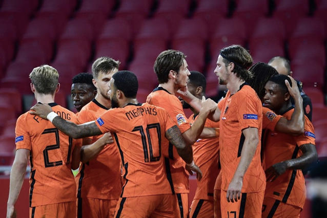 Holanda dio a conocer su 25 jugadores para enfrentar a México