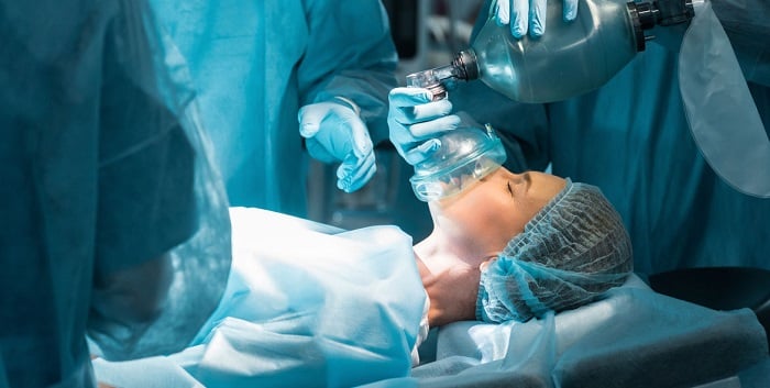 Consumo de cannabis hace que sea necesaria más anestesia durante una cirugía