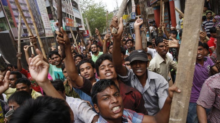 Ola de protestas en Bangladesh tras un vídeo viral de una violación en grupo