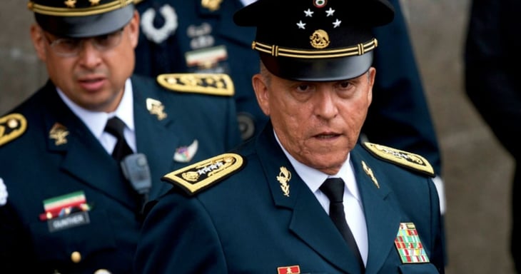 Fiscalía de EU acusa de narcotráfico a Salvador Cienfuegos, extitular de Sedena
