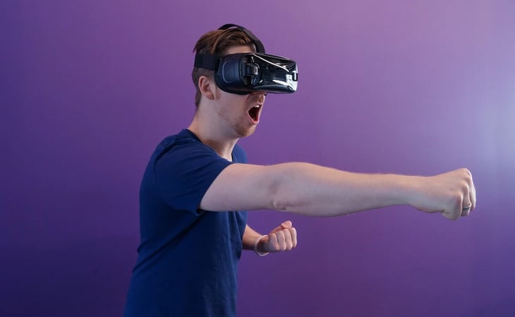 Diseñan experiencia VR para identificar a neuróticos