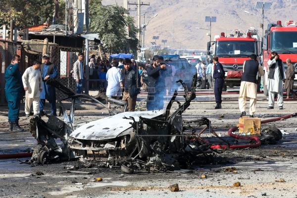 Finaliza con 15 muertos el ataque a una base policial en Afganistán