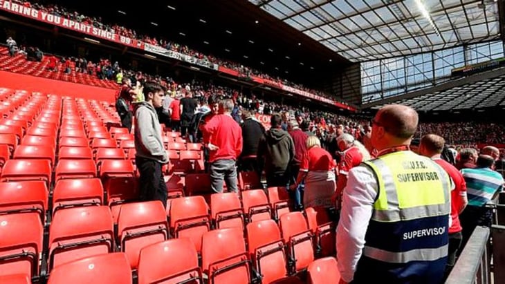 El United renueva Old Trafford para que puedan asistir 23,500 aficionados