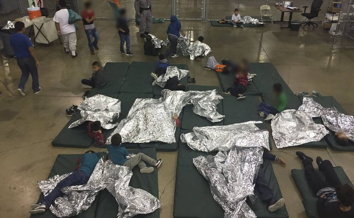 EU expulsa a niños migrantes de otros países a México, reporta NYT