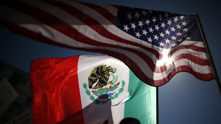 México resentirá golpe en economía, gane quien gane en EU