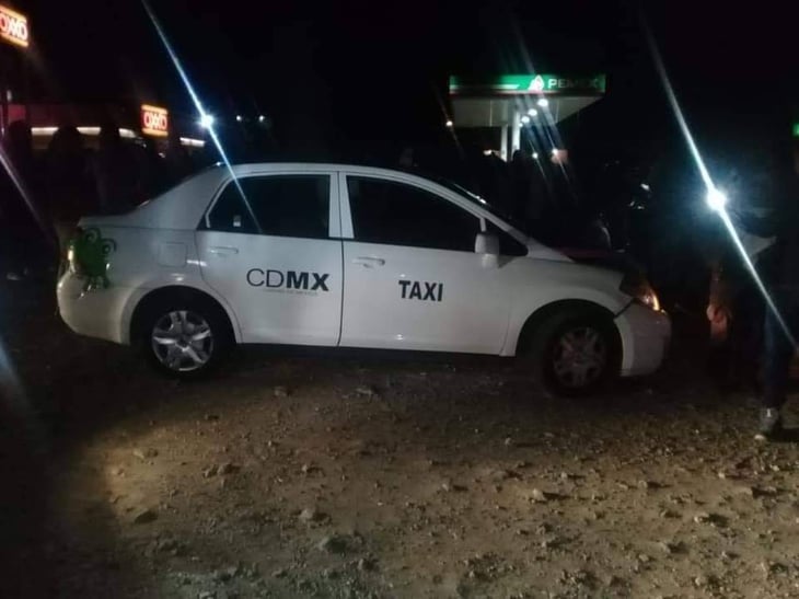 En Edomex, taxi atropella y mata a niño