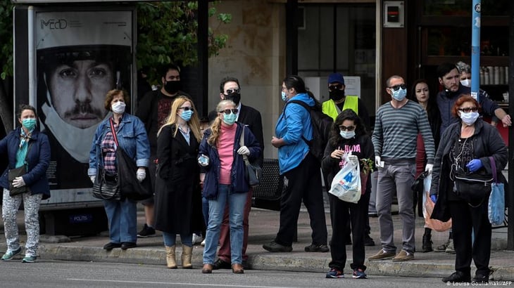 Grecia registra un nuevo récord de casos de COVID-19 y de fallecidos