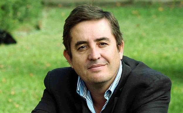 Gana Premio Betocchi el poeta español Luis García Montero