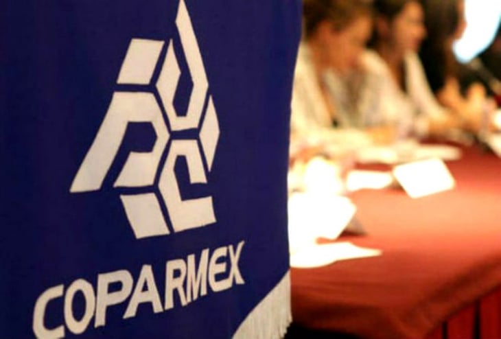 Coparmex: 'AMLO traiciona a empresarios; prometió negociar outsourcing'