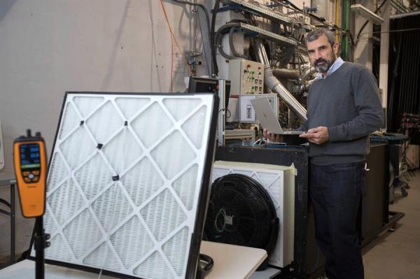 Españoles buscan crear sistema barato para limpiar el aire de COVID-19