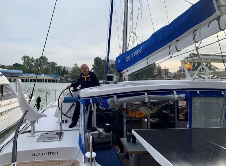 Capitán de 80 años comenzará la primera navegación en un barco ecológico