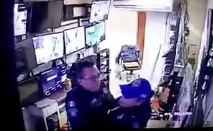 Suspenden a dos policías por tener sexo en lugar de vigilar
