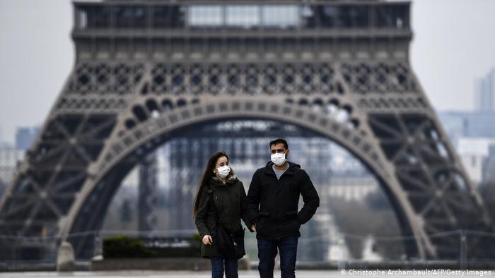 Francia supera los dos millones de contagios por COVID-19