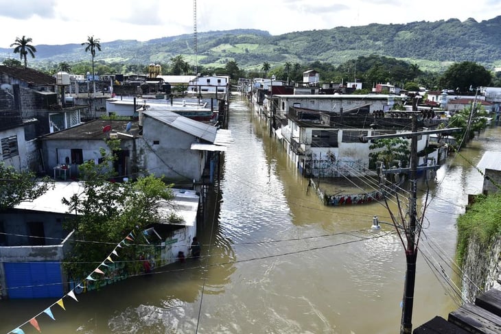 Emiten alerta en 5 municipios por crecida de ríos en Tabasco