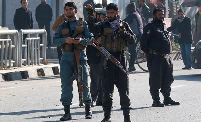Al menos 14 muertos y 45 heridos en un ataque en el centro de Afganistán