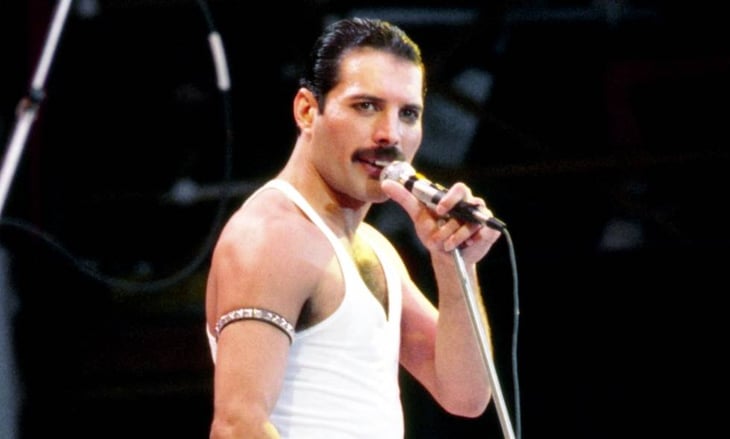 Un día como hoy, hace 29 años, fallece Freddie Mercury, líder de la legendaria banda Queen