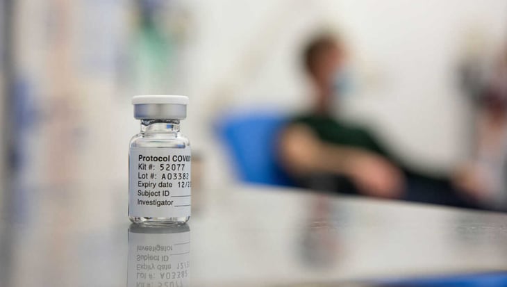 La Universidad de Oxford responde a dudas sobre la efectividad de su vacuna