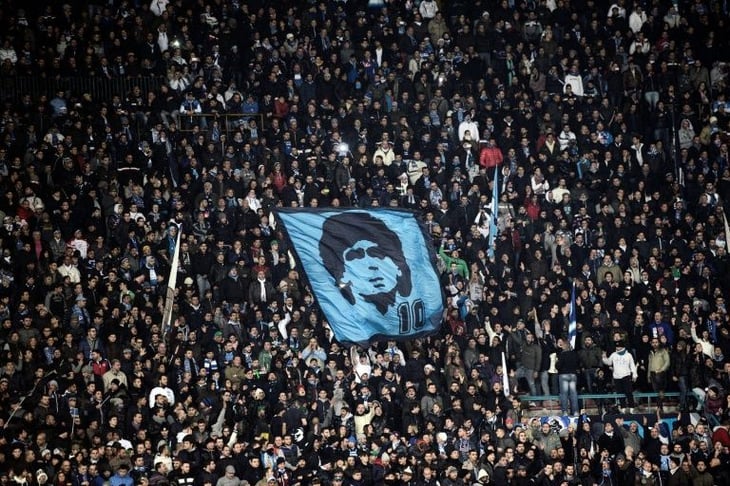 El acto de fe de Nápoles por su 'inolvidable' San Maradona