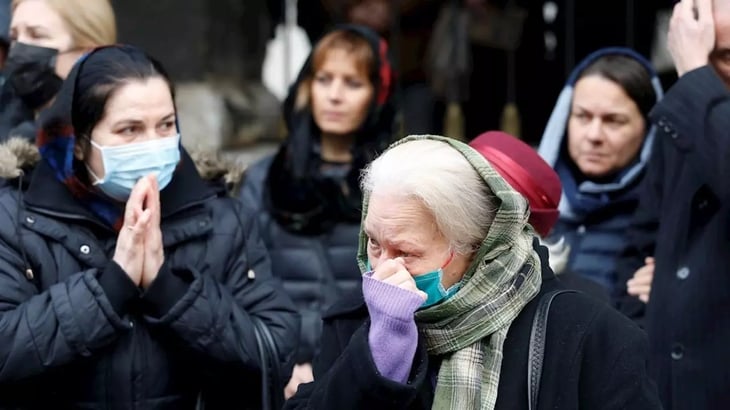 Serbia registra nuevos máximos de contagios y muertos por COVID-19