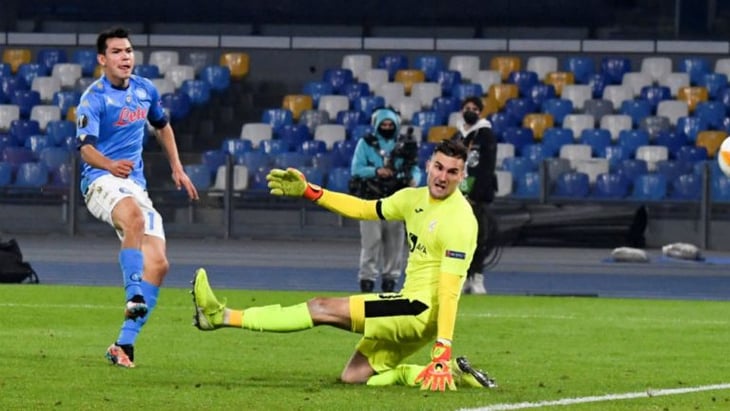 “Chuky” y Napoli derrota al Rijeka en la Europa League