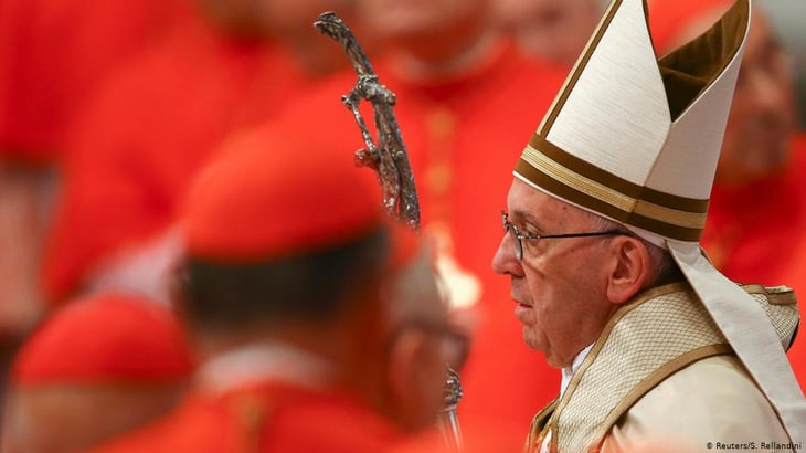 El papa nombró a 13 cardenales y les advirtió del peligro de la corrupción