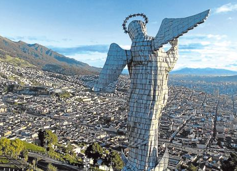 Quito cumple 486 años abrazada a su historia y a la modernidad