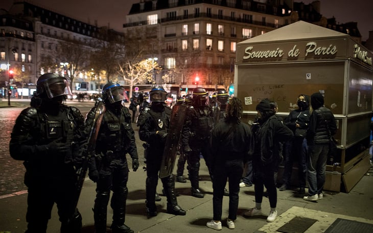 Francia reformará la ley que limita la difusión de imágenes de policías