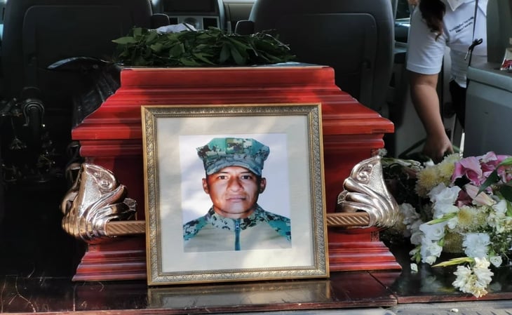 Sepultan cuerpo de marino desaparecido en 2018 en Oaxaca